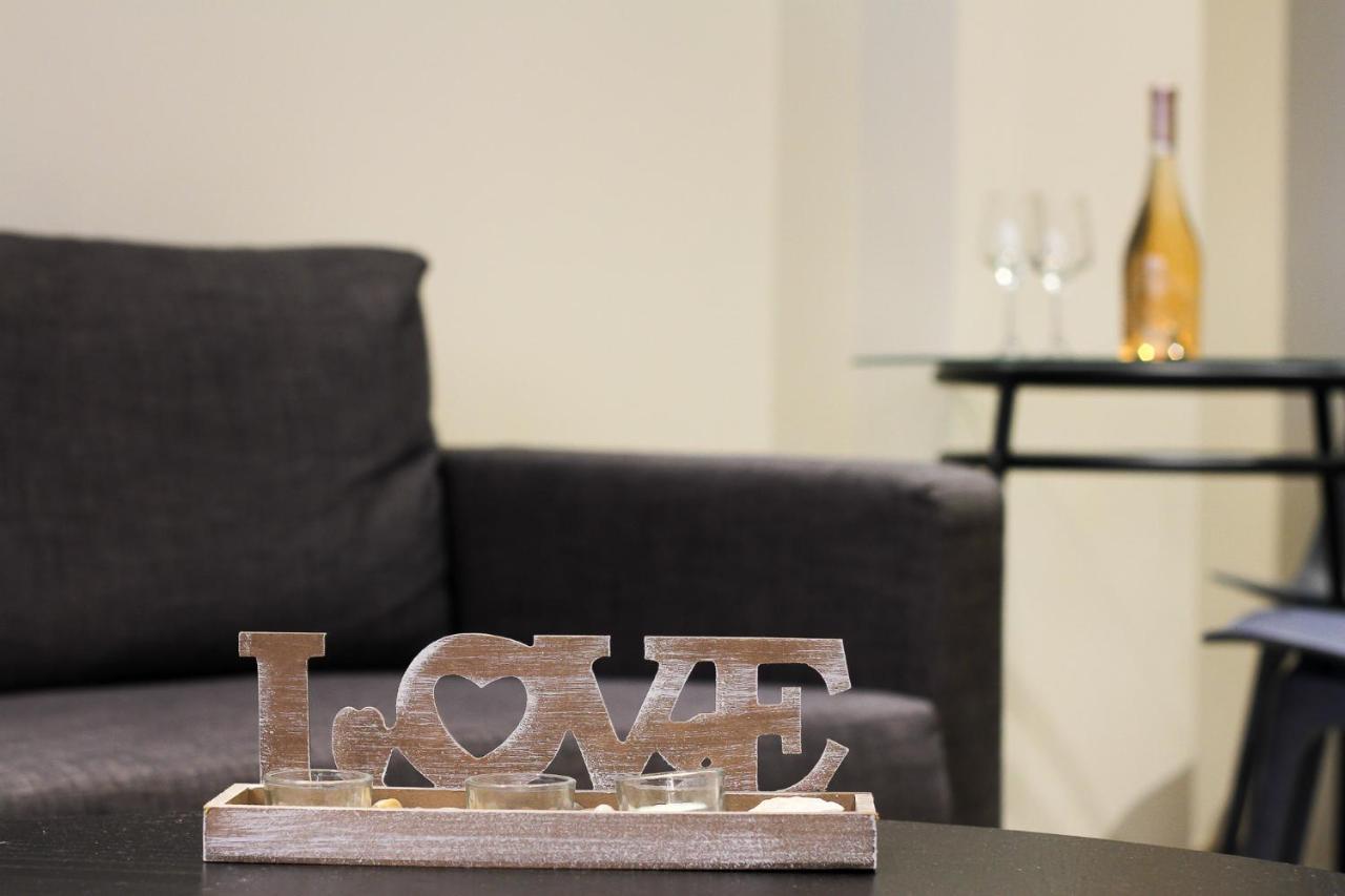 Pallados Suites Athens Ngoại thất bức ảnh