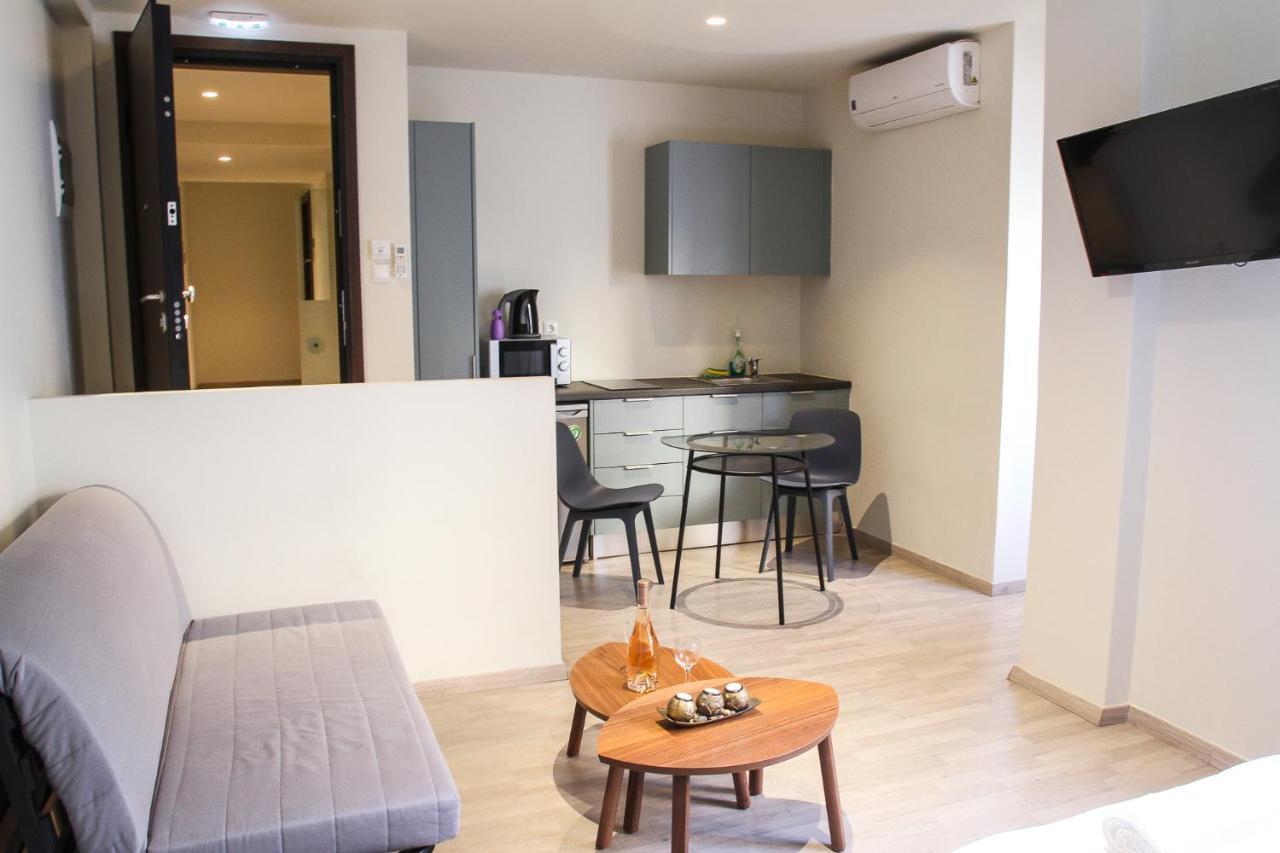 Pallados Suites Athens Ngoại thất bức ảnh