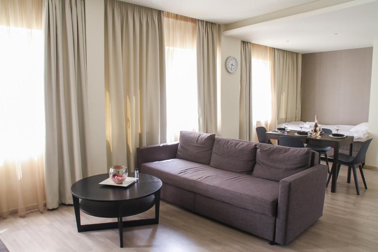 Pallados Suites Athens Ngoại thất bức ảnh